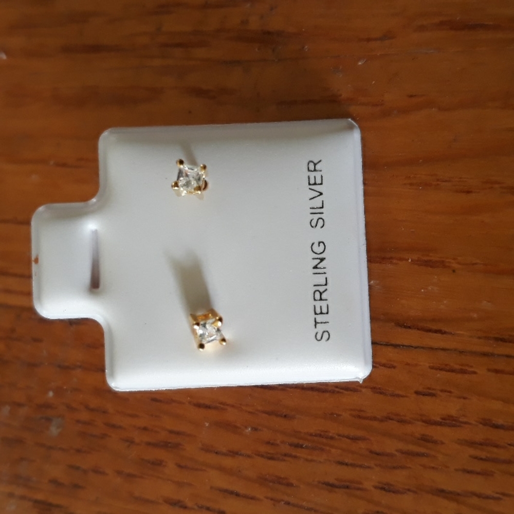 Sterling Silver Yellow Gold Plated Square CC studs 2mm